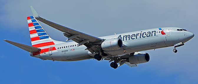 American Boeing 737-823 N920AN, Phoenix Sky Harbor, November 3, 2016